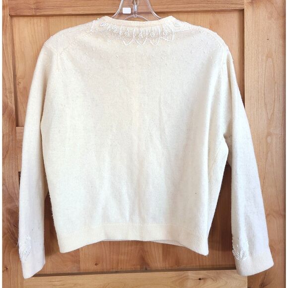Vintage 1950s L XL 100% Wool Beaded Pearl Cardigan Pearlcore Holiday Winter Glam - Picture 3 of 8